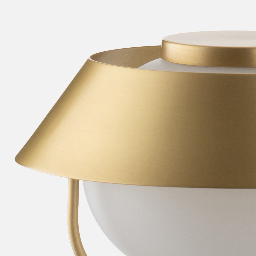 fall25_148285_alfred-sconce-nb-detail_silo_1x1_jw-1.jpg